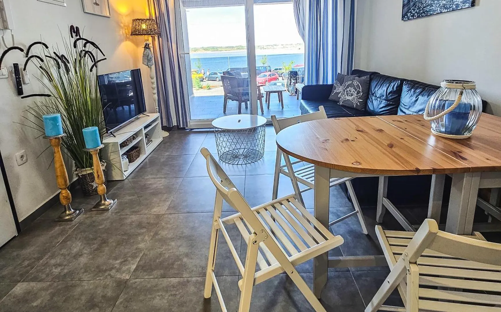 Apartment Emilia Nin 0*,